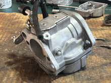 Load image into Gallery viewer, 115 hp Mercury WME 51 824902A5 824902A6 824902A7 824902A8 3301-824902-c Carburetor Set two stroke four cylinder