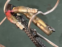 Lade das Bild in den Galerie-Viewer, 25 HP Johnson Evinrude Voltage Regulator Rectifier 584890 0584890 OMC 1997-2003 three cylinder 2 stroke 35 9.9 115 hp