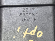 Cargar imagen en el visor de la galería, 135 115 125 200 250 90 80 75 hp Mercury DFI optimax IGNITION COIL 883778 8M0077473 8M0077471 5-pin two stroke - some EFI compatibility 40 50 60 hp