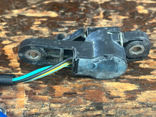 Cargar imagen en el visor de la galería, BF 200 225 hp Honda TRIM ANGLE SENSOR 35660-ZY3-003 four stroke 2002-up, some compatibility 175 250 hp