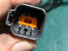 Lade das Bild in den Galerie-Viewer, 200 225 hp Johnson Evinrude ENGINE HARNESS motor cable assy 586023 0586243 two stroke v6