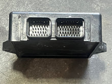 Lade das Bild in den Galerie-Viewer, given to dealer jan2026—-225 hp Yamaha HPDI ECU control unit f8t93673 60Y-8591A-02-00 Two Stroke 2003-2004