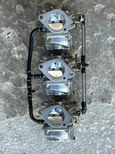 Cargar imagen en el visor de la galería, 85 hp Yamaha CARBURETOR SET 688-14301-08-00 688-14302 688-14303 two stroke commerical 1992-1996