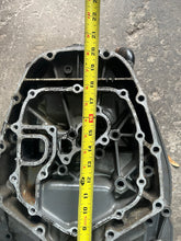 Load image into Gallery viewer, BF 90 75 hp Honda 23170-ZY9-010ZA MOUNT CASE pre1997-2007+