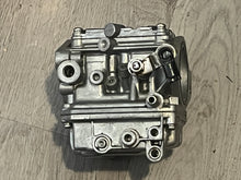 Cargar imagen en el visor de la galería, 90 75 hp Yamaha CARBURETOR 3 bottom 6H1-14303-07-00 TWO STROKE 1992-2003