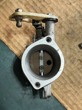 Lade das Bild in den Galerie-Viewer, 40 50 hp Nissan Tohatsu 3Т5101000 THROTTLE BODY 2001 two stroke 40a 50b