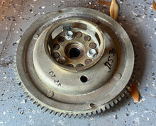 Cargar imagen en el visor de la galería, DT 25 30 hp Suzuki FLYWHEEL 32102-95D00  F3T443 two stroke 1988-2000
