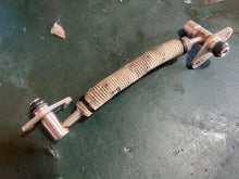 Lade das Bild in den Galerie-Viewer, 250 hp Yamaha FUEL PIPE 3 60V-13973-10-00 two stroke HPDI 3.3 liter 2003-2008 60V-13973-00-00 some compatibility 225 300 hp