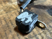 Load image into Gallery viewer, DF 40 50 hp Evinrude Suzuki 5031464 CKP SENSOR ASSY 32150-87J00 four stroke 2000