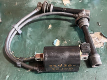 Lade das Bild in den Galerie-Viewer, DF 115 hp Suzuki IGNITION COIL #2 33420-90J00 f6t546 33720-90J00 33730-90J00 Four Stroke 2013 2001-2021 some 90 100 hp