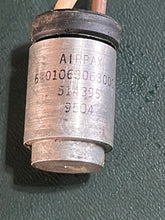 Cargar imagen en el visor de la galería, 200 225 250 hp Johnson Evinrude 0514395 514395 Port Temperature switch TEMPERATURE SWITCH 0585039 Strbd Temp Switch 1993-2001 Two Stroke