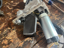 Load image into Gallery viewer, DF 200 175 150 hp Suzuki vst FUEL VAPOR SEPARATOR 15600-96J02 four stroke  2015-2019 FUEL FILTER 15440-96J01