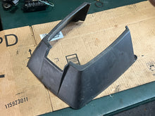 Lade das Bild in den Galerie-Viewer, 90 120 hp Force 819955 TRIM COVER cowl apron midsection 1995-97 TWO STROKE