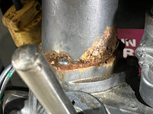 Load image into Gallery viewer, 90 70 60 hp Yamaha POWER TRIM & TILT 6H1-43800-17-4D 6H1-17 two stroke 2003-2009