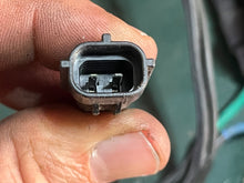 Cargar imagen en el visor de la galería, 40 50 60 hp Mercury TRIM HARNESS 826802T33 826802T31 EFI four stroke