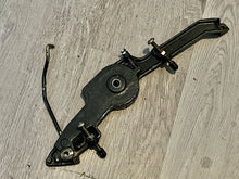 Load image into Gallery viewer, 135 150 175 200 hp Mercury THROTTLE LEVER 41022 41095T LEVER 41094A3 75153 CONTROL ROD 814929 CAM 815539T two stroke 1992-1996