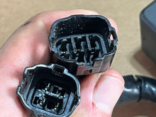 Cargar imagen en el visor de la galería, DT 225 hp suzuki efi ICM Ignition Control Module unit 92E2 f8t30293 32910-92e20  sup: 32910-92E00 two stroke