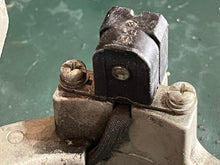 Load image into Gallery viewer, f 225 200 hp Yamaha PULSER COIL PLATE 69J-85580-00-00 four stroke SENSOR 888306T1 2002-2010 YamaMerc