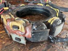 Cargar imagen en el visor de la galería, 135 150 175 200 hp Mercury 398-9610a24 9610A19 OEM STATOR Two Stroke 2.5 Liter 1992-1996 EFI XRI XR6 some 225 hp