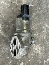 Load image into Gallery viewer, DF 90 100 115 140 hp Suzuki IAC VALVE 18137-77E00 four stroke 2002-2021