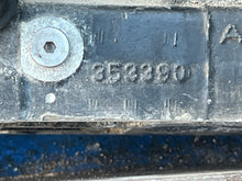 Cargar imagen en el visor de la galería, to be priced after borescope— 90 75 hp Evinrude e-tec CYLINDER CRANKCASE ASSY  5005507 two stroke 2005