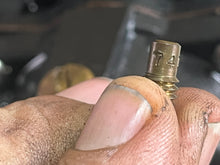 Cargar imagen en el visor de la galería, 115 hp Johnson Evinrude 0439208 436798 CARBURETOR BODY, 334961 BOWL, #74D JET two stroke