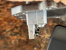 Load image into Gallery viewer, f 150 hp Yamaha vst FLOAT CHAMBER ASSY 63P-14180-20-00 pump 63P-13907-03-00 four stroke 2015-2019 f150xb