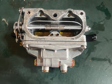 Load image into Gallery viewer, 115 hp Yamaha CARBURETOR SET 6E503 two stroke v4 6E5-14301-03-00 6E5-14302-03-00