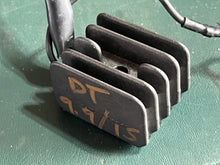 Cargar imagen en el visor de la galería, DT 9.9 15 25 30 hp Suzuki VOLTAGE REGULATOR RECTIFIER S6B-12 32800-95D01 Two Stroke 1996-2011