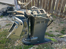 Cargar imagen en el visor de la galería, 130 115 hp Yamaha 25” midsection with CLAMP BRACKETS 64E-43111-01-8D 64E-43112-01-8D, SWIVEL BRACKET 64E-43311-20-8D, 25” STEERING BRACKET ARM 6E5-42510-B1-8D, 25” UPPER CASING 6E5-45111-23-8D two stroke 1997-2012 some compatibility with 150 175 200 hp