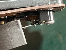 Cargar imagen en el visor de la galería, 115 hp Johnson Evinrude 0439208 436798 CARBURETOR BODY, 334961 BOWL, #74D JET two stroke