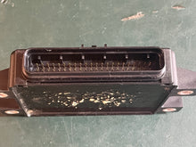 Load image into Gallery viewer, f 225 200 Yamaha 69J-30 ECU Control Unit F8T94471 69J-8591A-30-00 OEM 2005 older 69j-31 32 33