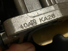 Cargar imagen en el visor de la galería, BF 90 hp Honda CARBURETOR ASSY 16100-ZW1-G02ZA four stroke 1997-2000, #1-3 16101-ZW1-G02, #4 16102-ZW1-G02