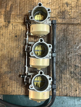 Lade das Bild in den Galerie-Viewer, sold ebay aug2024——90 hp Force Tillotson WB 131a 132a Carburetor Set 828307 828308 two stroke outboard 1996-1997