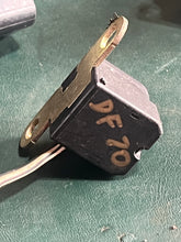 Cargar imagen en el visor de la galería, DF 60 70 hp Suzuki CKP CMP SENSOR ASSY 32150-99E00 four stroke