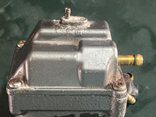 Cargar imagen en el visor de la galería, DT 225 200 150 hp Suzuki Efi FUEL VAPOR SEPARATOR 15600-92E21-0EP, cover 1-line 15620-88D21-0ED two stroke 1988-99