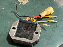Cargar imagen en el visor de la galería, 50 40 hp Tohatsu Nissan voltage RECTIFIER 3T5760600 two stroke 2001-2009 some 25 30 70 90 hp compatibility