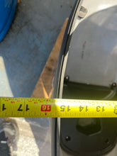 Cargar imagen en el visor de la galería, f 40 hp Yamaha Jet Drive TOP COWLING 6BG-42610-11-00, AIR DUCT AIR DUCT 6BG-42613-00-00 four stroke 2012-2018