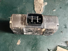 Lade das Bild in den Galerie-Viewer, f 90 hp Yamaha voltage RECTIFIER REGULATOR 6D3-81960-00-00 four stroke 2005-up, some 75 115 compatibility