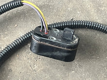 Cargar imagen en el visor de la galería, 350 hp Mercury Verado MOUNT CRADLE TRIM SENSOR 8M0010626 four stroke 200-400 hp