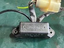 Cargar imagen en el visor de la galería, BF 135 150 HP Honda MAIN RELAY ASSY 38580-ZY6-013 four stroke 2004-up