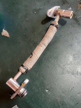 Lade das Bild in den Galerie-Viewer, 250 hp Yamaha FUEL PIPE 3 60V-13973-10-00 two stroke HPDI 3.3 liter 2003-2008 60V-13973-00-00 some compatibility 225 300 hp