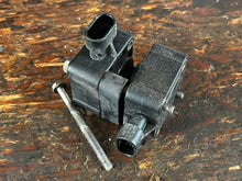 Lade das Bild in den Galerie-Viewer, 200 hp Mercury DFI THROTTLE POSITION INDICATOR 832952-1 832952-2 two stroke