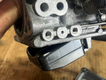 Load image into Gallery viewer, f 100 80 hp Yamaha 67F-14903-31-00 CARBURETOR  ASSY 3 2003 2004 four stroke 67f-31