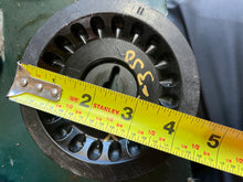 Cargar imagen en el visor de la galería, f 225 250 300 hp Yamaha GEAR DRIVEN PULLEY 6CB-11567-00-00 four stroke 2010-2020