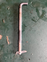 Cargar imagen en el visor de la galería, DT 6 hp Suzuki PIN TILT LOCK adjusting rod 45420-98101 two stroke 1986-2002