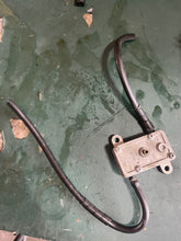 Cargar imagen en el visor de la galería, DT 6 hp Suzuki FUEL PUMP 15100-98610 two stroke 1999 4 & 5 hp compatible 1988-2002