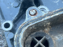 Cargar imagen en el visor de la galería, BF 90 75 hp HONDA WATER JACKET COVER 19360-ZW1-000ZA thermostat Four Stroke 1997-2006