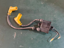 Cargar imagen en el visor de la galería, DT 225 200 175 150 hp Suzuki 33410-87D80 IGNITION COIL f6t532, 33510-87D20 SPARK PLUG CAP two stroke - OEM SUPER SIX ONLY
