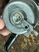 Lade das Bild in den Galerie-Viewer, sold local dec2025—DF 2.5 hp Suzuki CARBURETOR 13200-97J50 four stroke 2024 2012-up